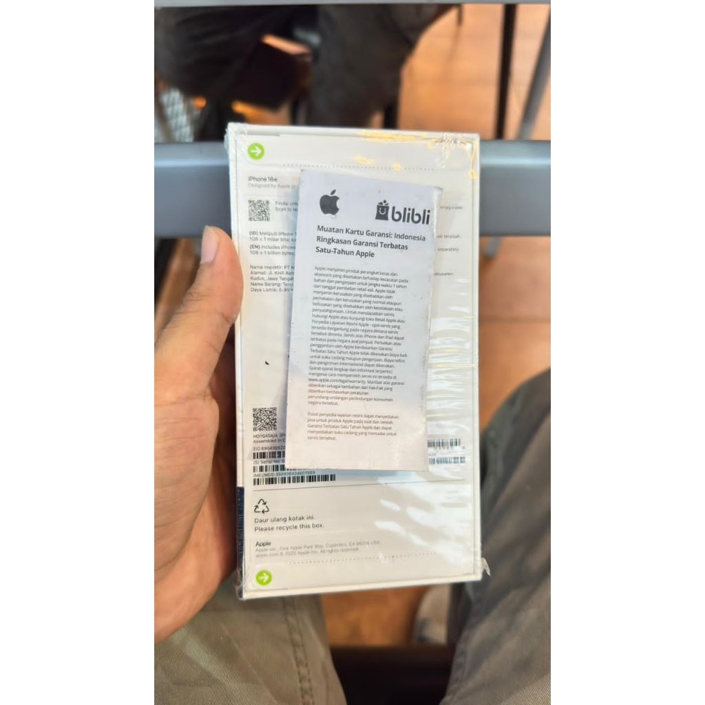 IPHONE 16e 128GB iBox