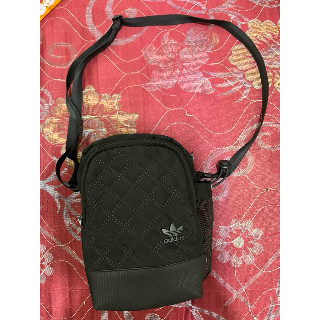 Slingbag Adidas Trefoil Second