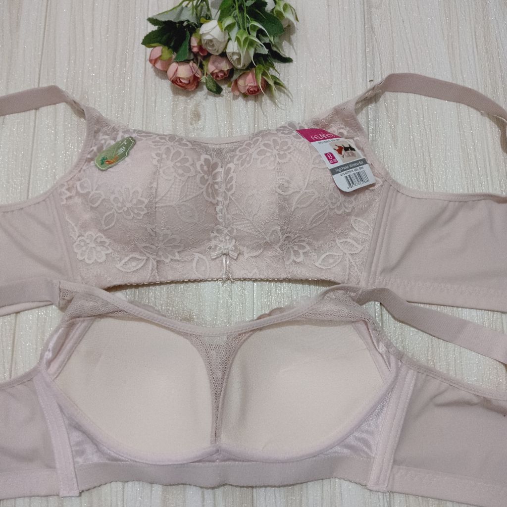 Felancy Bra tanpa kawat busa sedang F 2087B