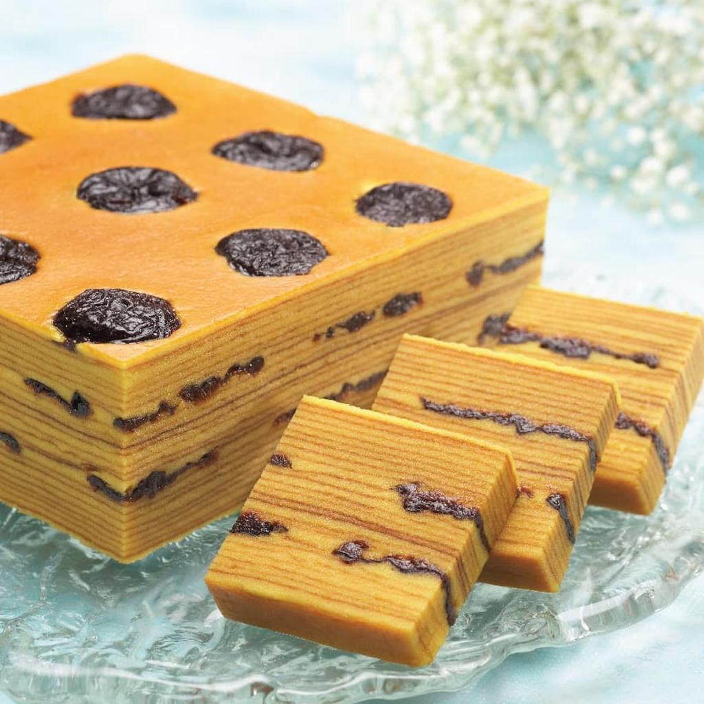 Holland Bakery Lapis Legit Prunes Loyang