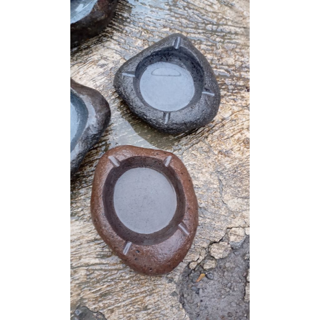 Asbak astray  batu sungai alami