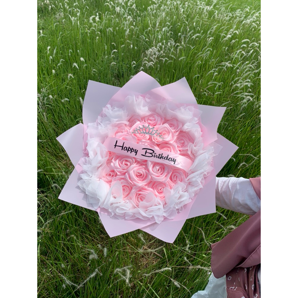 Buket Bunga Satin Pink Premium | Buket Besar Estetik untuk Wisuda, Ulang Tahun, dan Anniversary