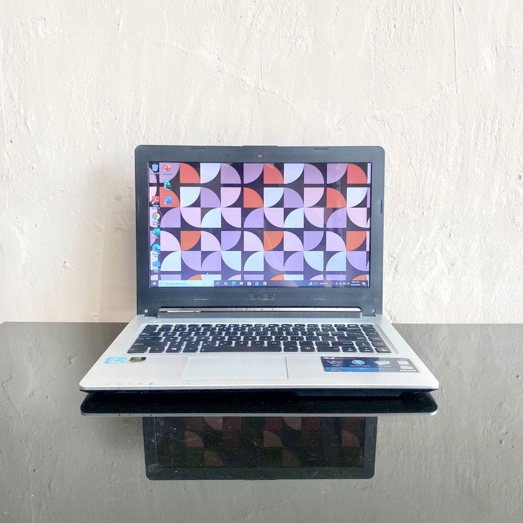 Laptop Second Asus K46CM Core i5-3317U Ran 8Gb Ssd 256Gb Vga Nvidia Geforce GT 635M 2Gb