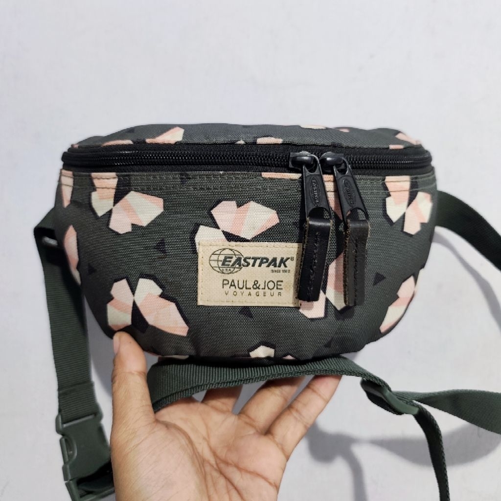 Eastpak Waistbag / WB Eastpak Motif