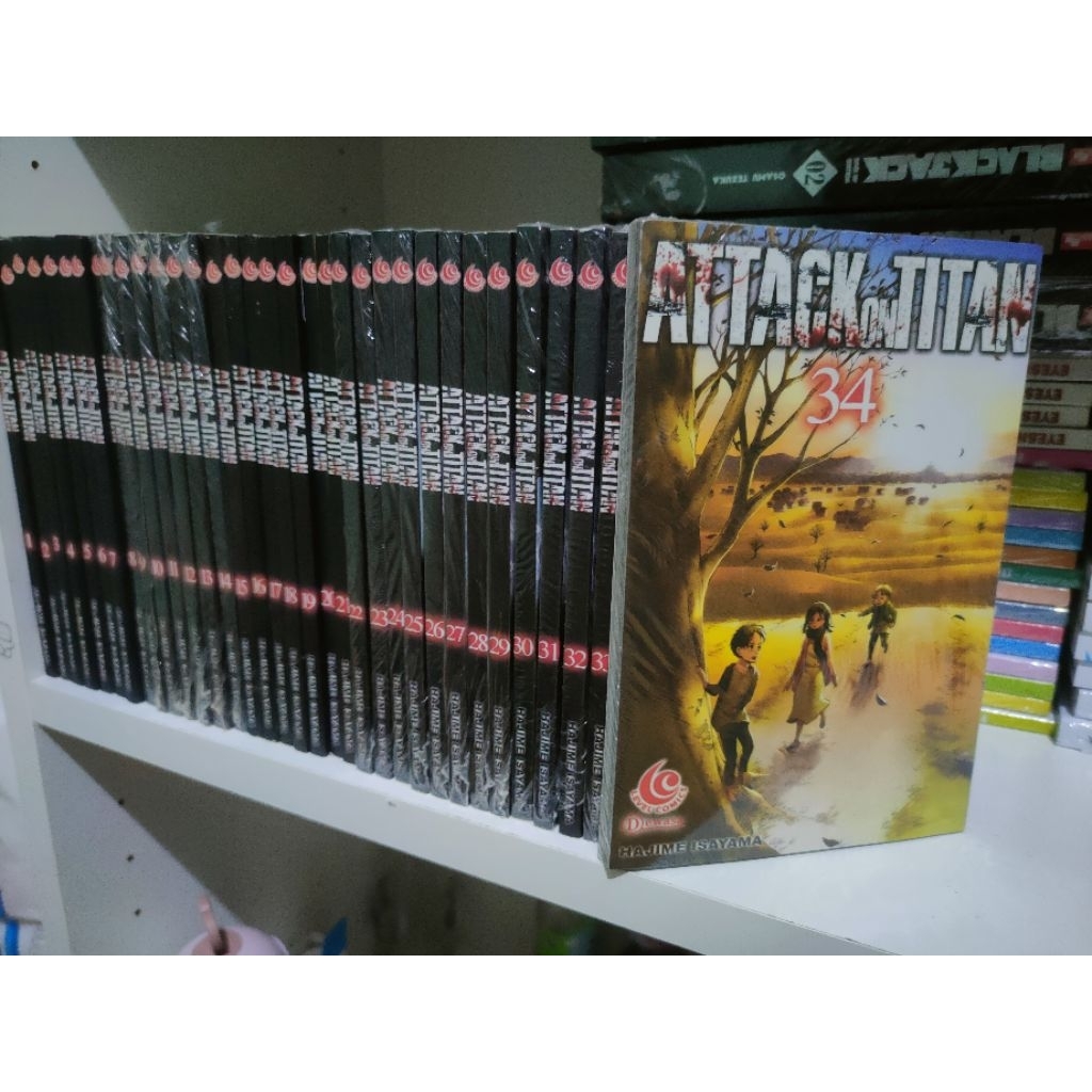 Komik Attack on Titan Set 1-34 Tamat (20 buku segel)