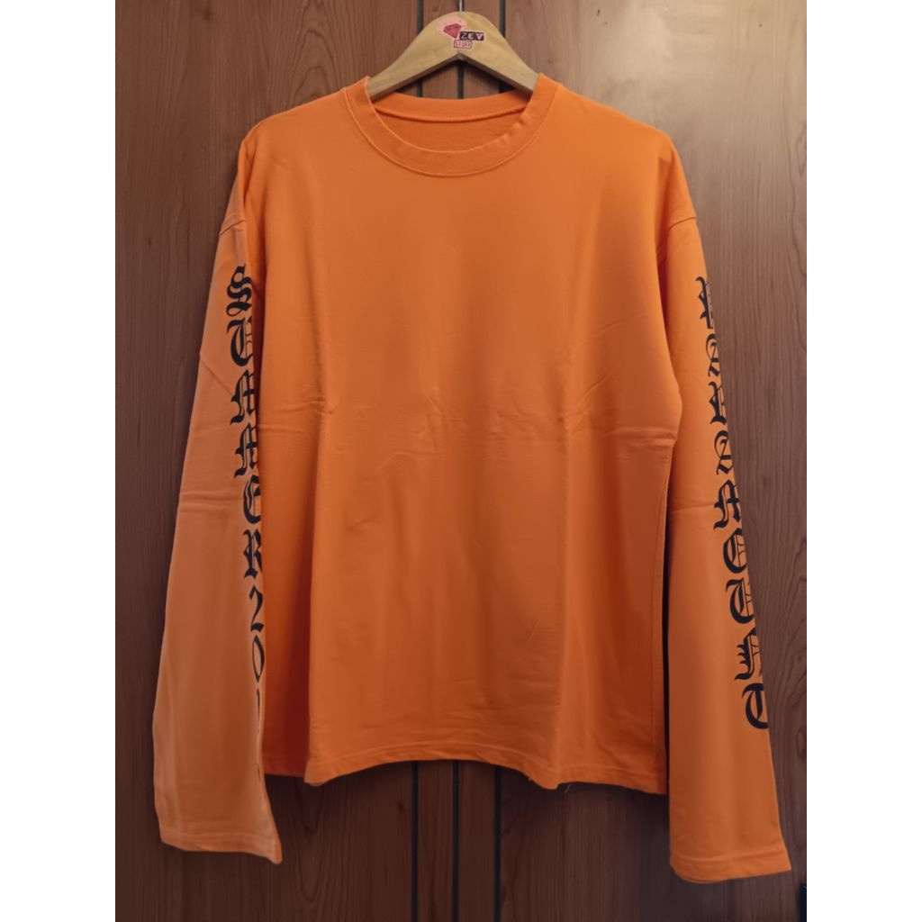 VETEMENTS SUMMER PARIS 2016