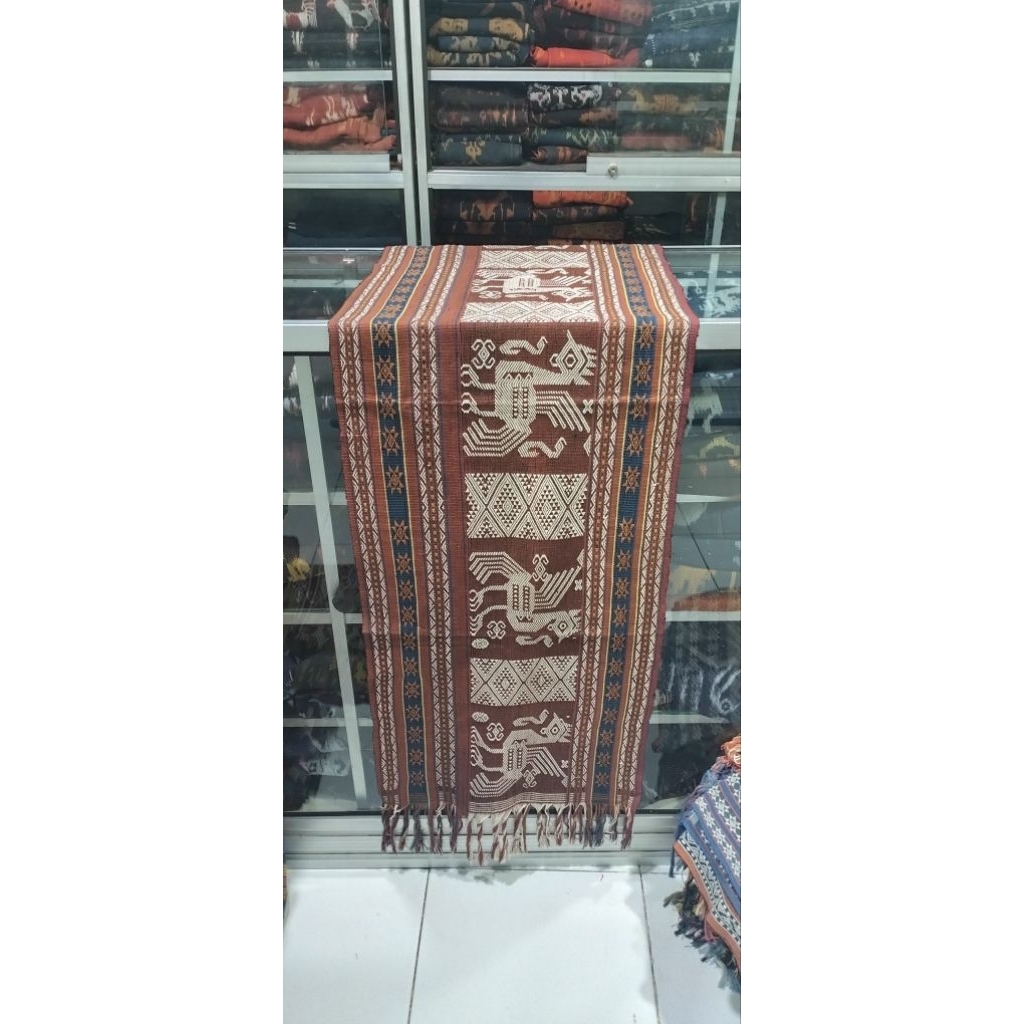 Pasmina pahikung tenun sumba timur NTT