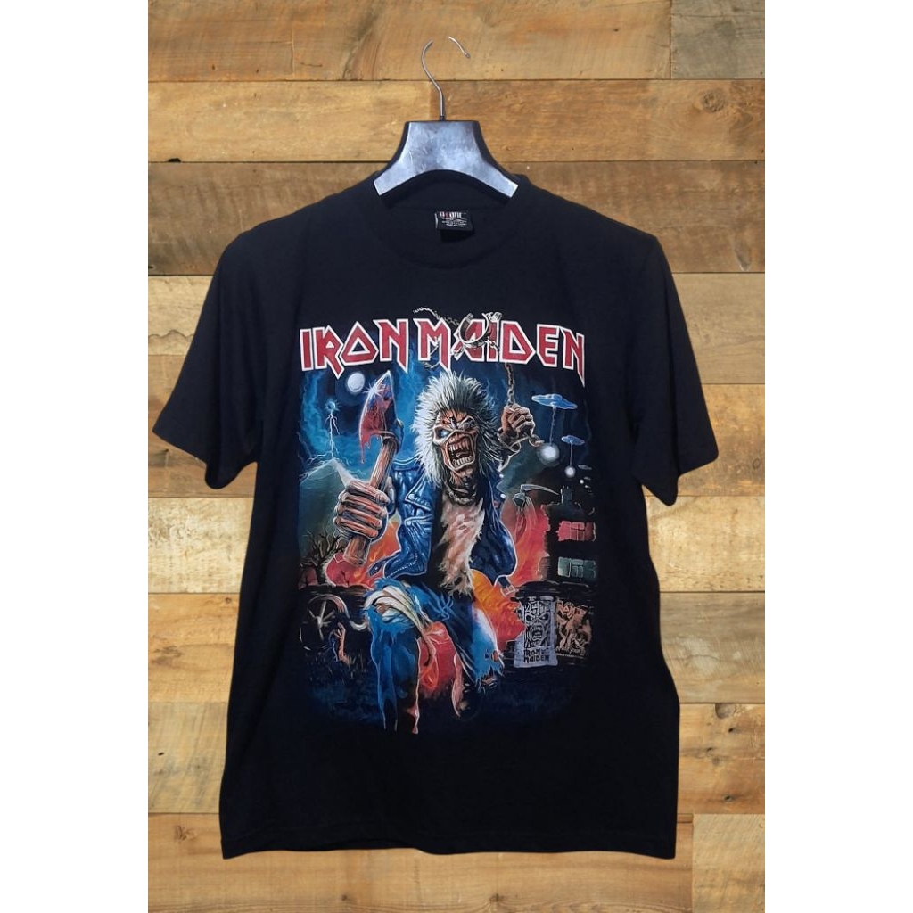 kaos IRON MAIDEN world tour