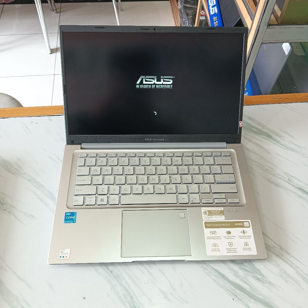 ASUS VIVOBOOK A1404ZA I3-1215U