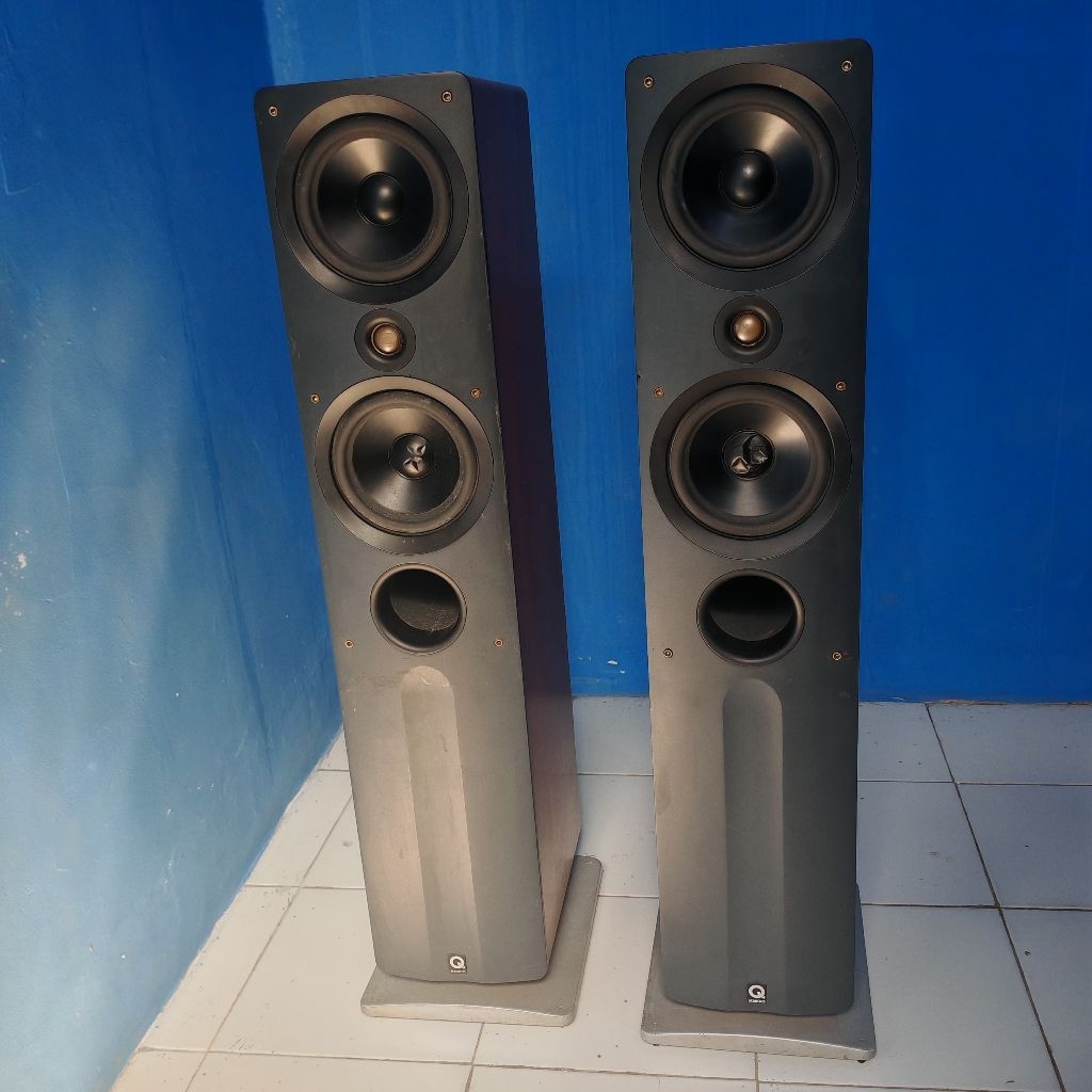 Speaker Floorstanding Q AQOUSTIC 1050i
