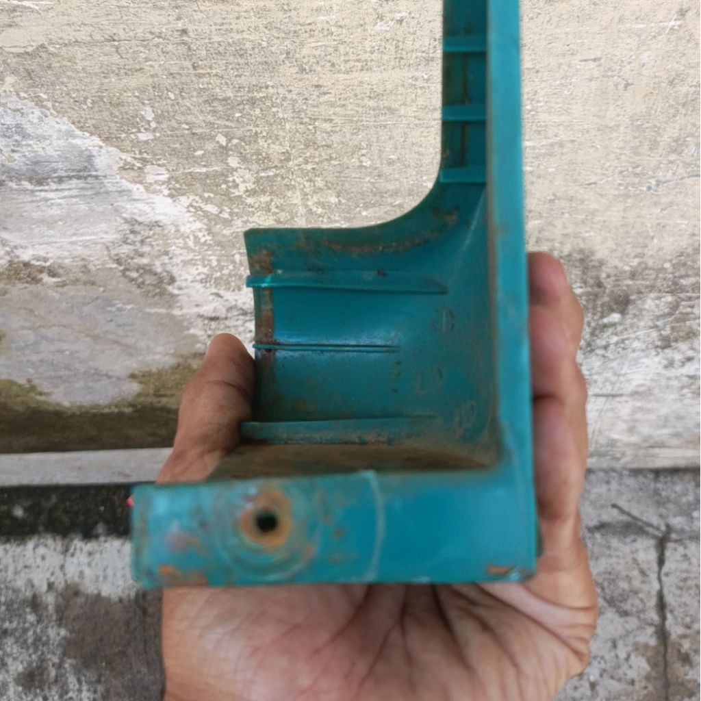 bodi plastik kompor gas Quantum BEKAS