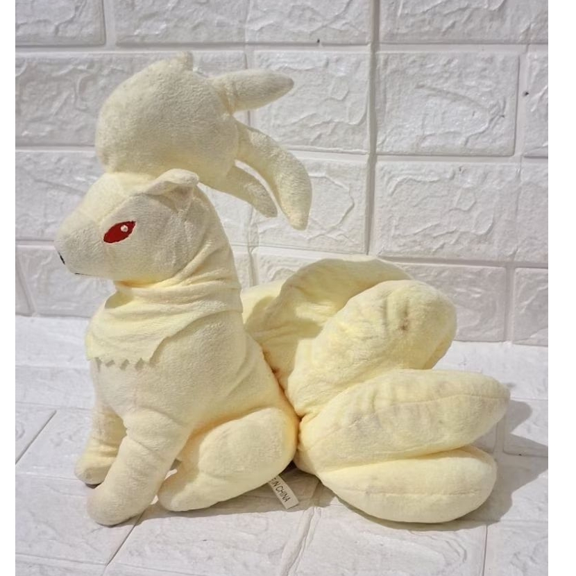 boneka pokemon ninetails boneka ekor tujuh. bukan ekor sembilan gumiho. boneka pokemom evolusi vulpi
