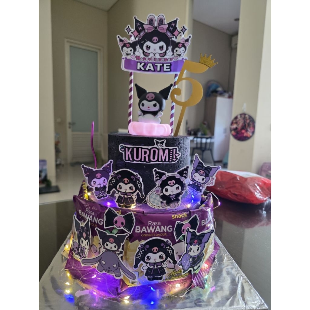 Custom snack tower / Dummy cake ulang tahun
