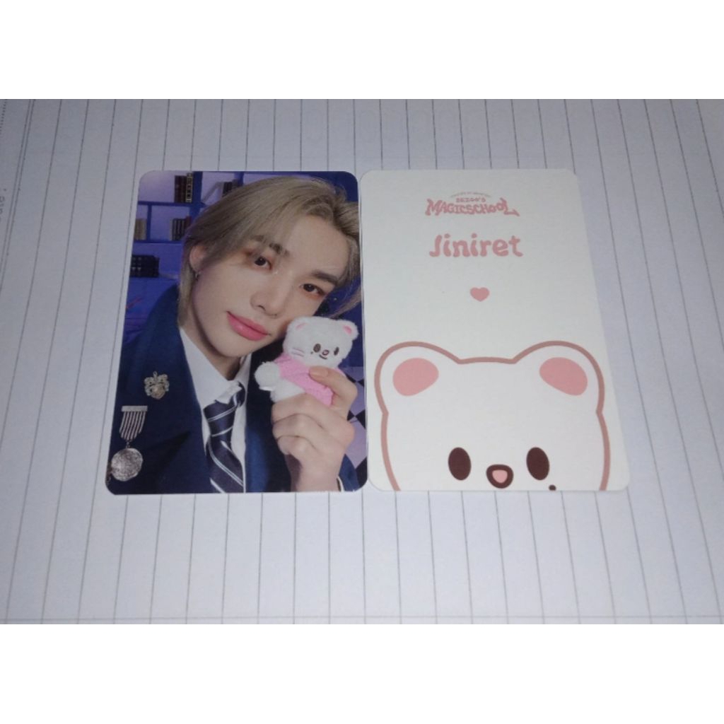 CLEARANCE SALE / Photocard Straykids Hyunjin pob magic school offline Noeasy Maxident 5-star Rock St