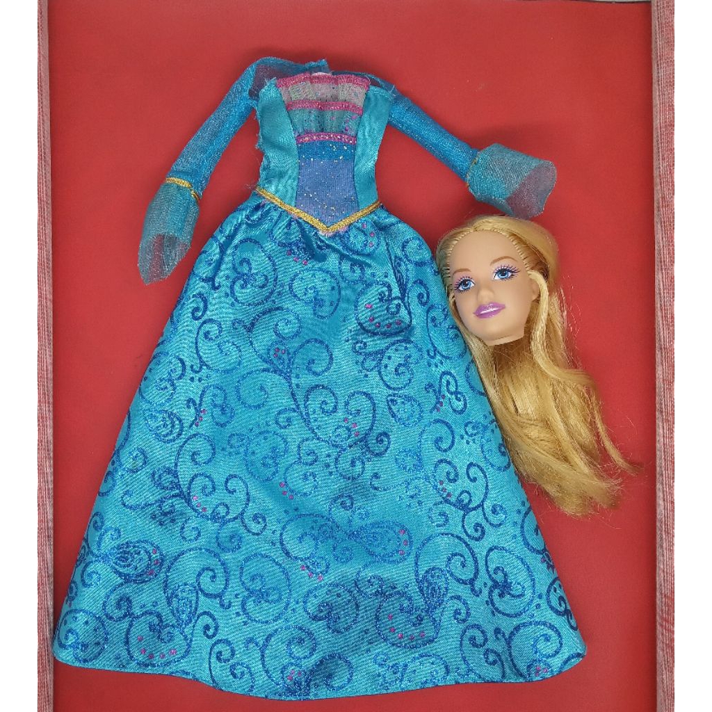 Baju dan kepala boneka Barbie Princess Rosella