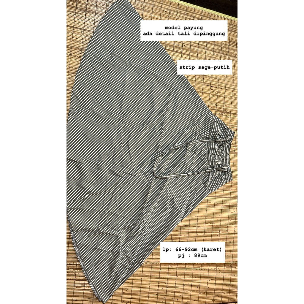(preloved) Rok model payung, motif strip, warna sage-putih