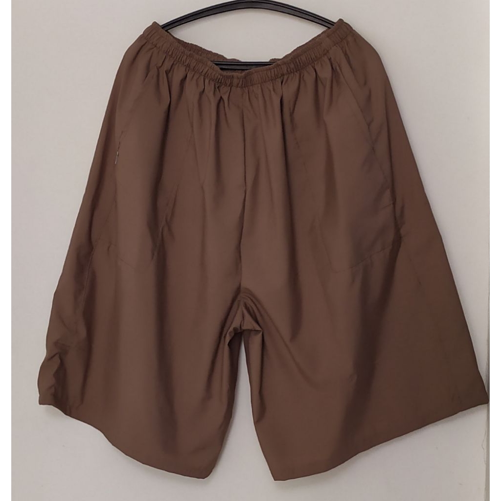 Celana jumbo pria/wanita warna khaki