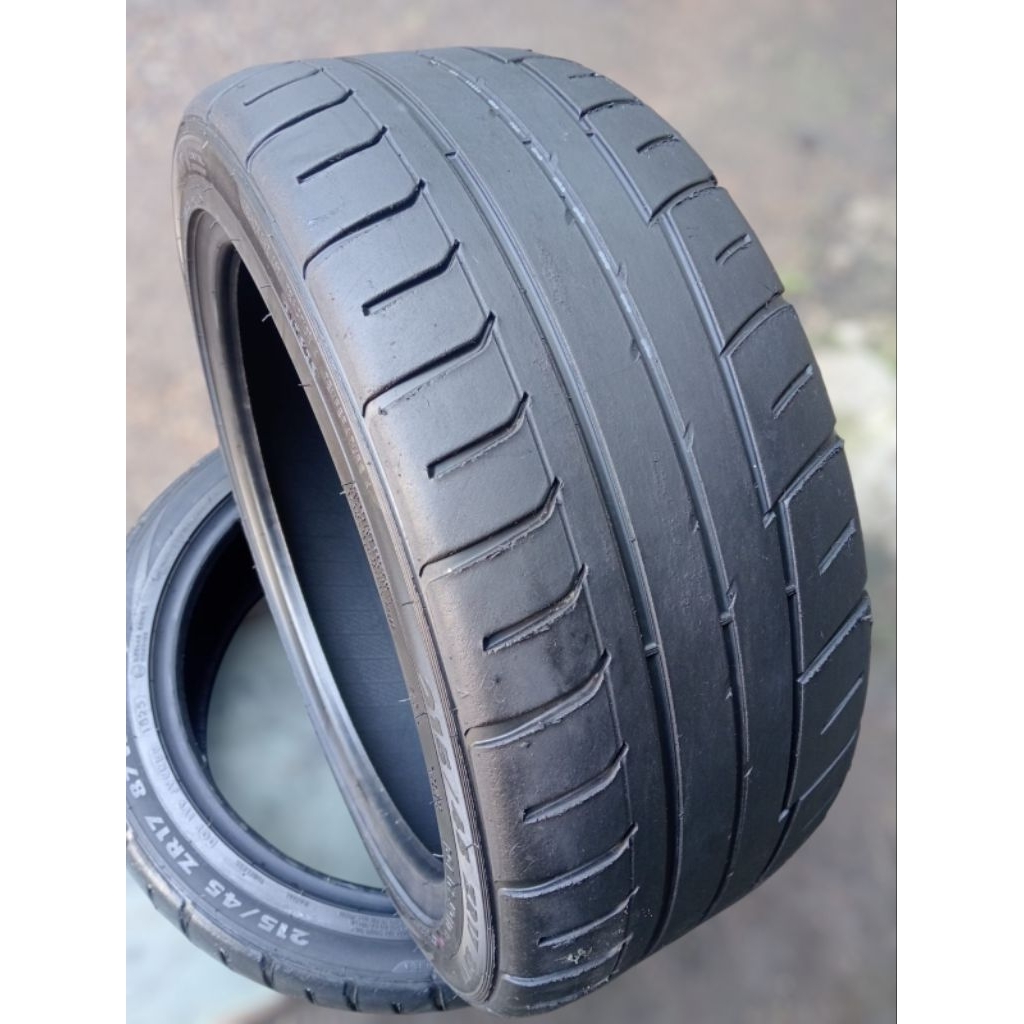 GT CHAMPIRO SX2 215/45 R17