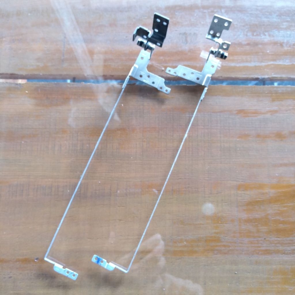 engsel laptop lenovo G400s