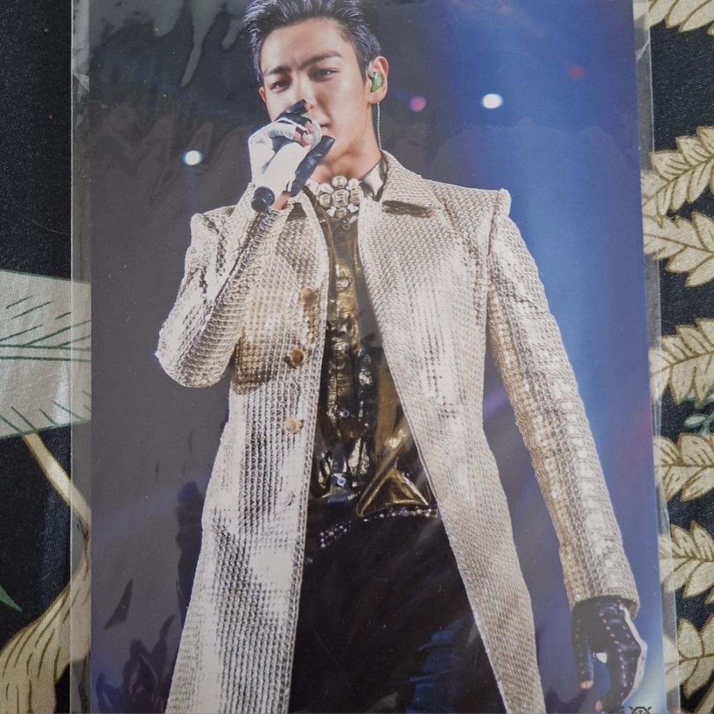 BIGBANG 10 anniversary TOP limited postcard