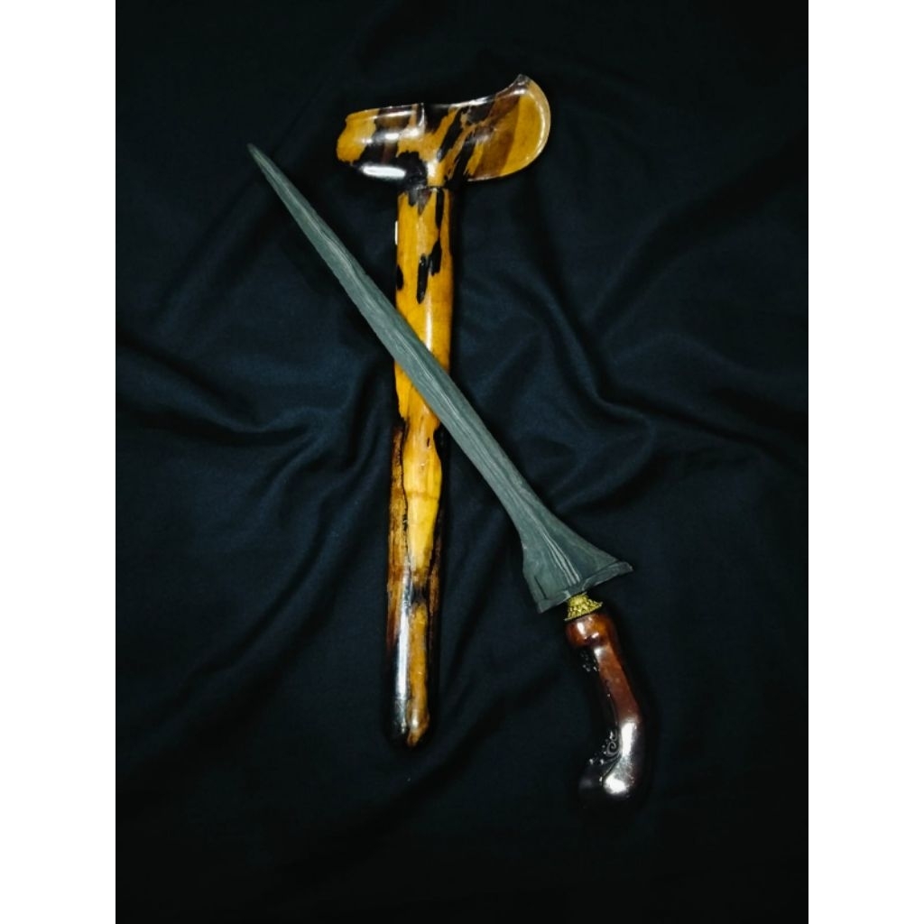 Keris Sepuh Brojol Pamor Adeg Wengkon Majapahit Asli Kuno Orisinil