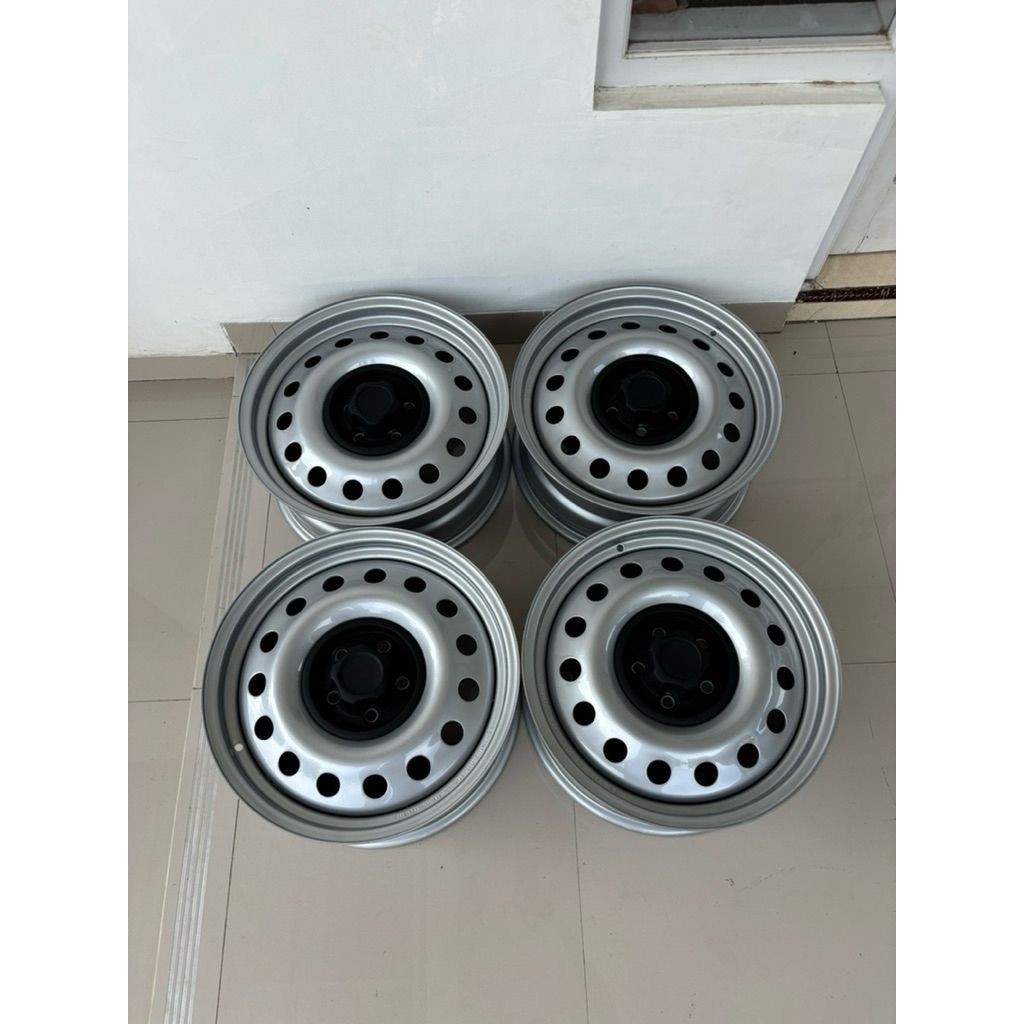 Velg Kaleng Ring 17 pcd 5x114 Oem Dfsk