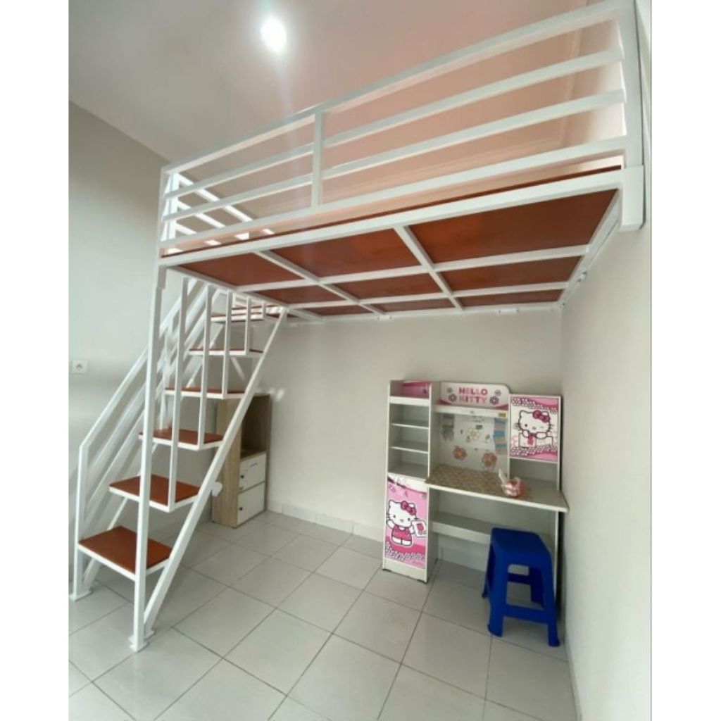Mezzanine indoor