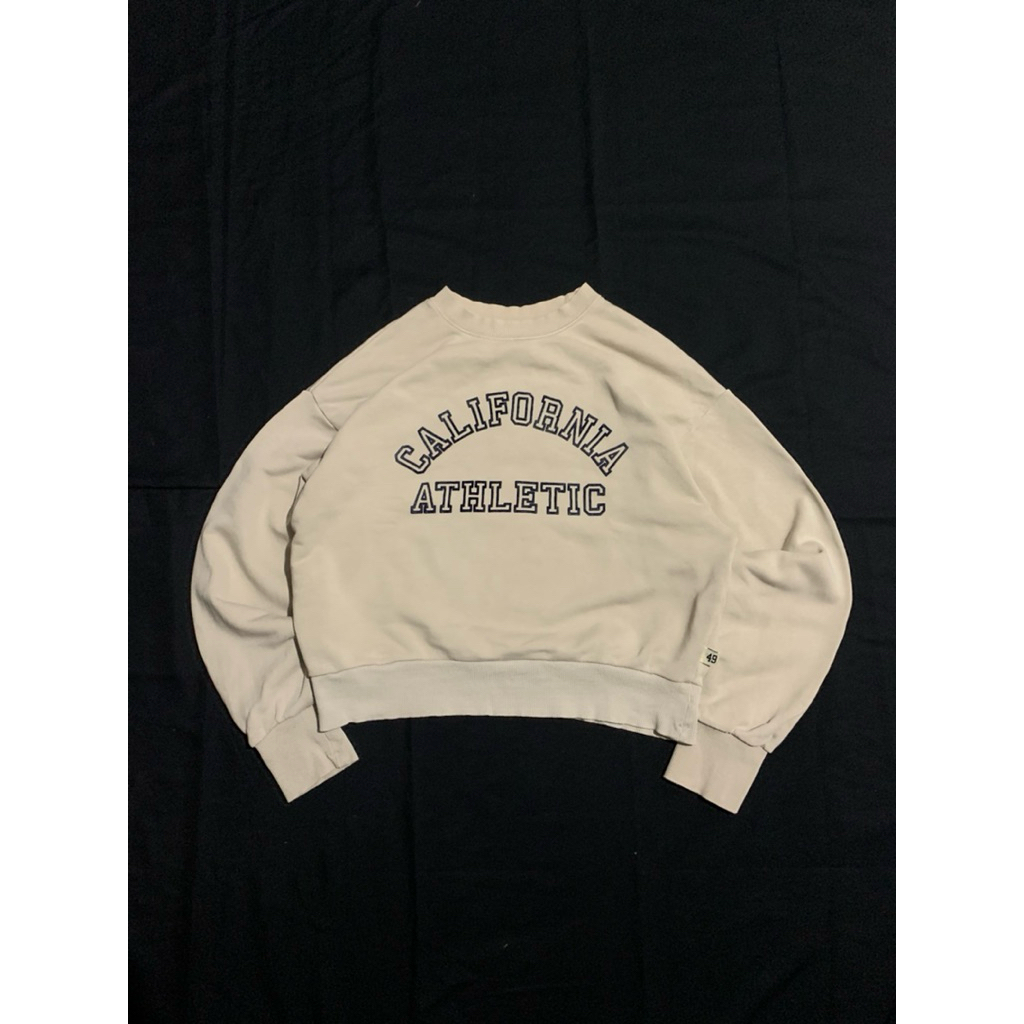 WHO.A.U Womens Cropped Sweatshirt Beige Original