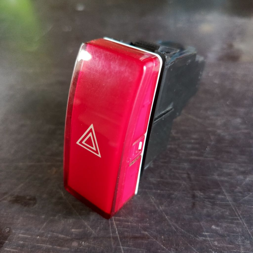 Saklar Switch Tombol Hazard CRV gen3 2007-2012