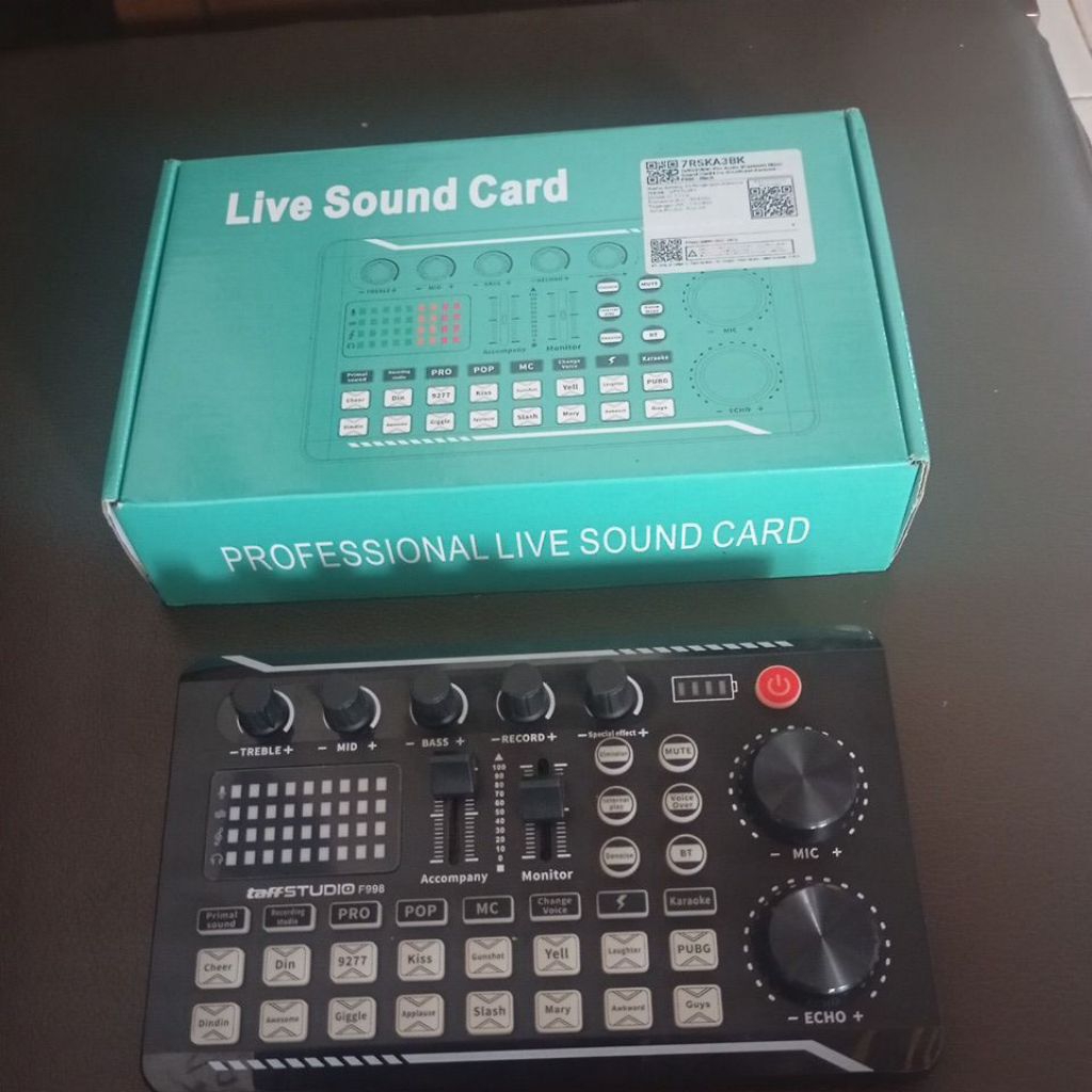 taff studio f998