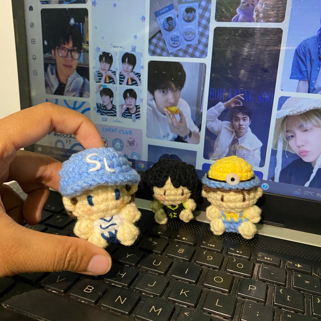 AMIGURUMI KEYCHAIN CHIBI CUSTOM Boneka mini bag charm rajut crochet gantungan kunci ganci printilan 