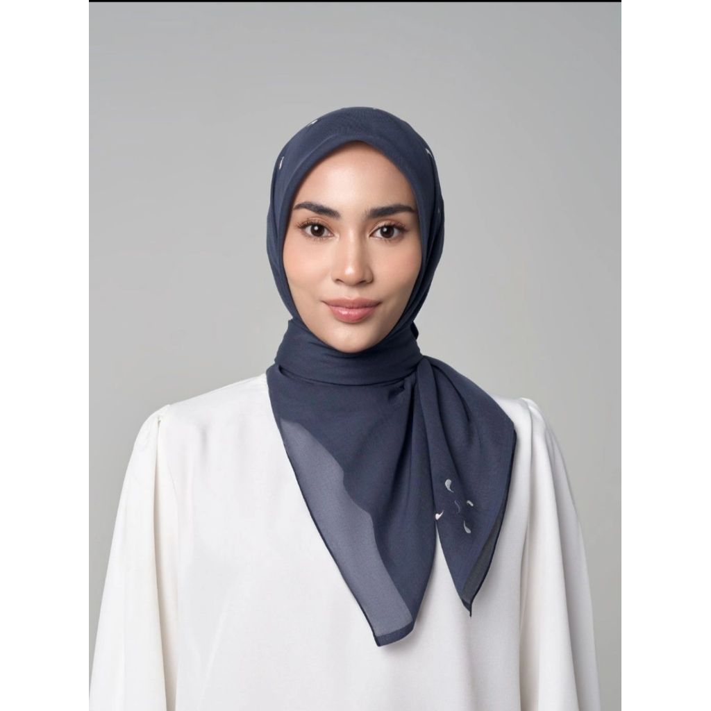 Napocut Hijab-Aquira Embroidery - Hijab Segiempat Paris Jepang Bordir Tetesan Air