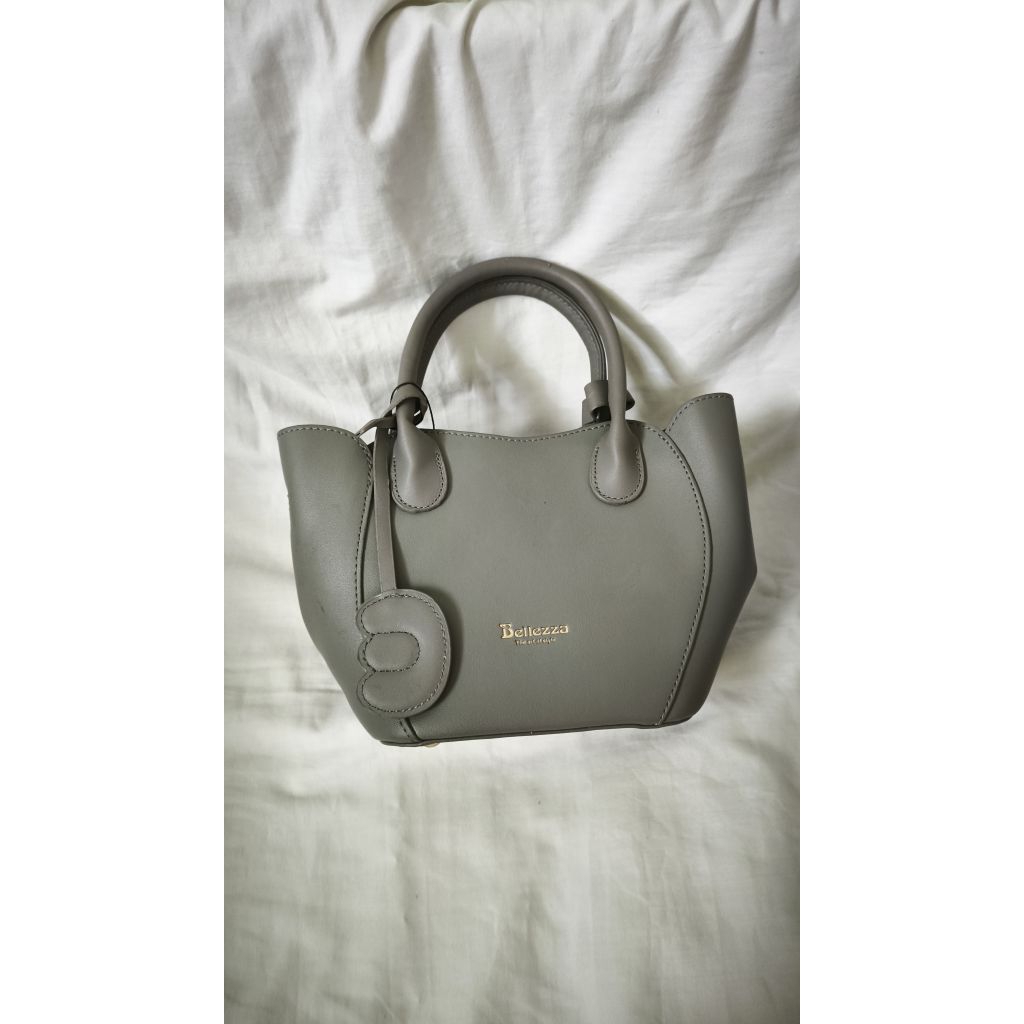 CLEARANCE SALE - BELLEZA HIJAU ABU