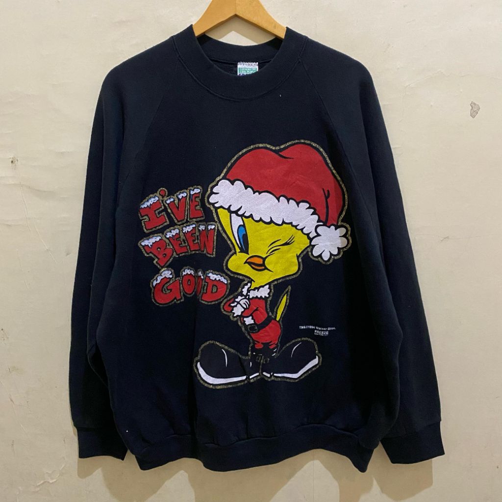 Vintage 1994 Freeze New York for warner bros Christmas Tweety artwork crewneck sweatshirt original s