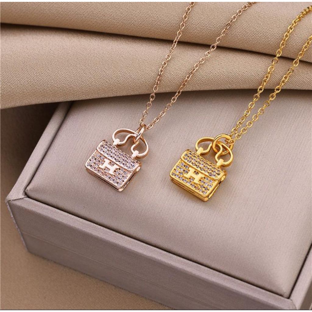 kalung Wanita Titanium liontin tas H Titanium anti karat