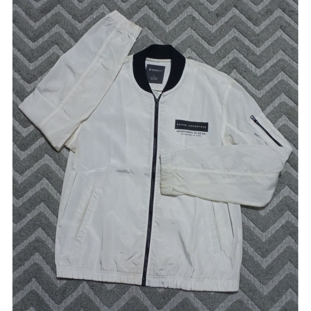 ‎Jaket Hangten Bomber Saku Lengan Casual