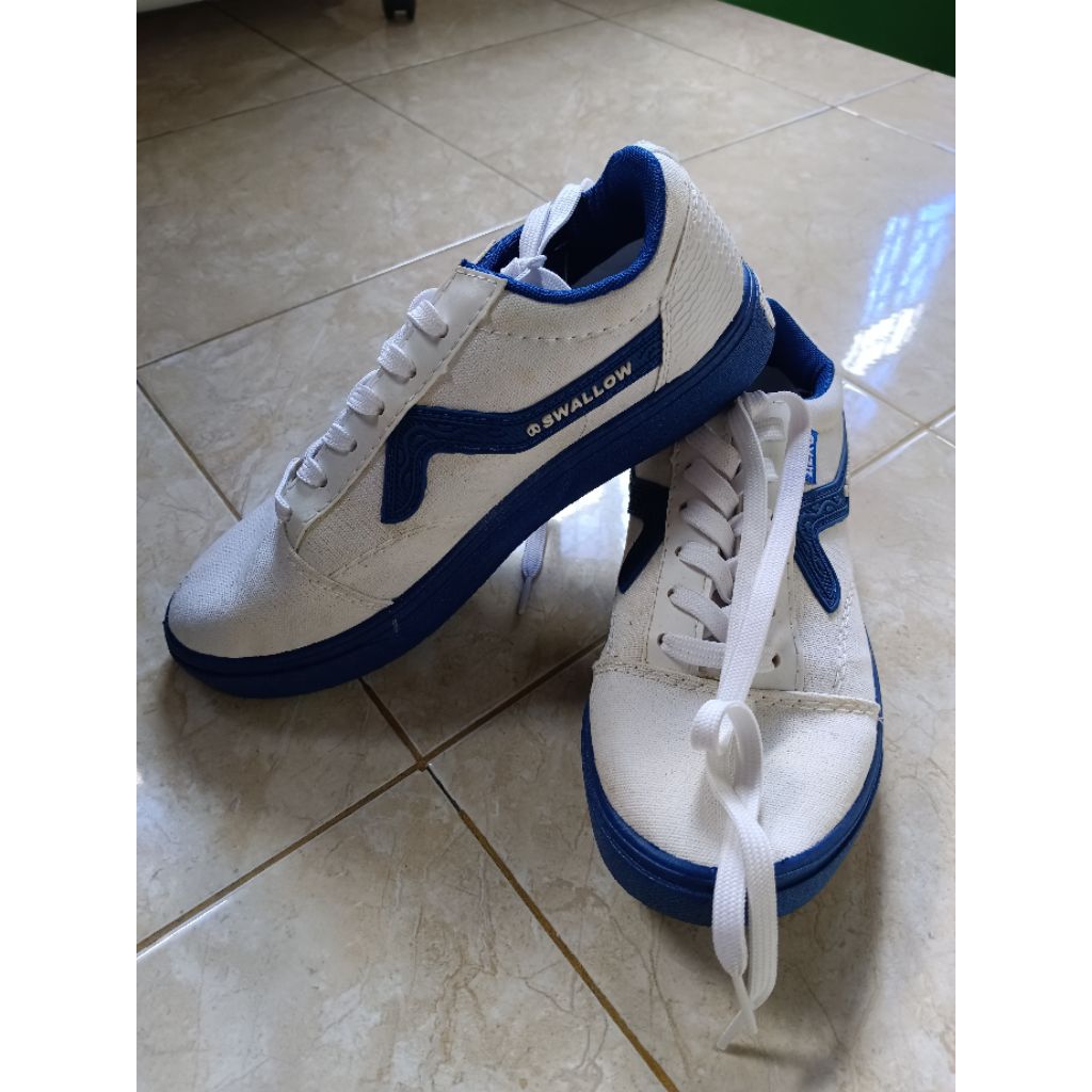 SEPATU AEROSTREET X SWALLOW PRELOVED SZ 38