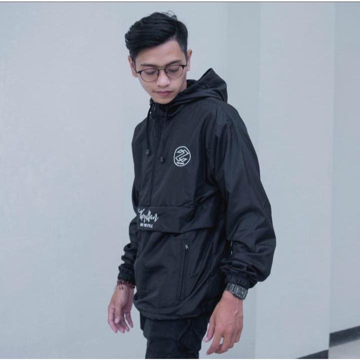 Jaket Cougle - Jaket Parasut Windbreakers Model Stylish