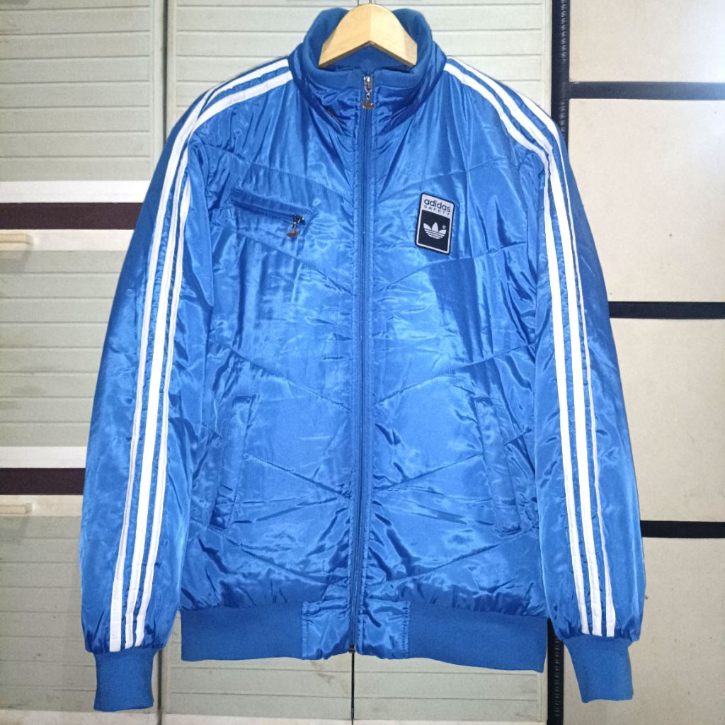 Puffer Jacket dari ADIDAS Safety