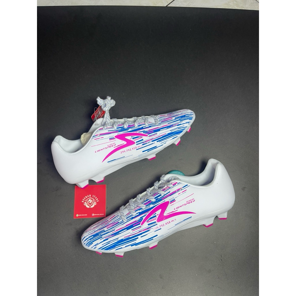 sepatu bola LS REBORN WHITE/MAGNIFICO