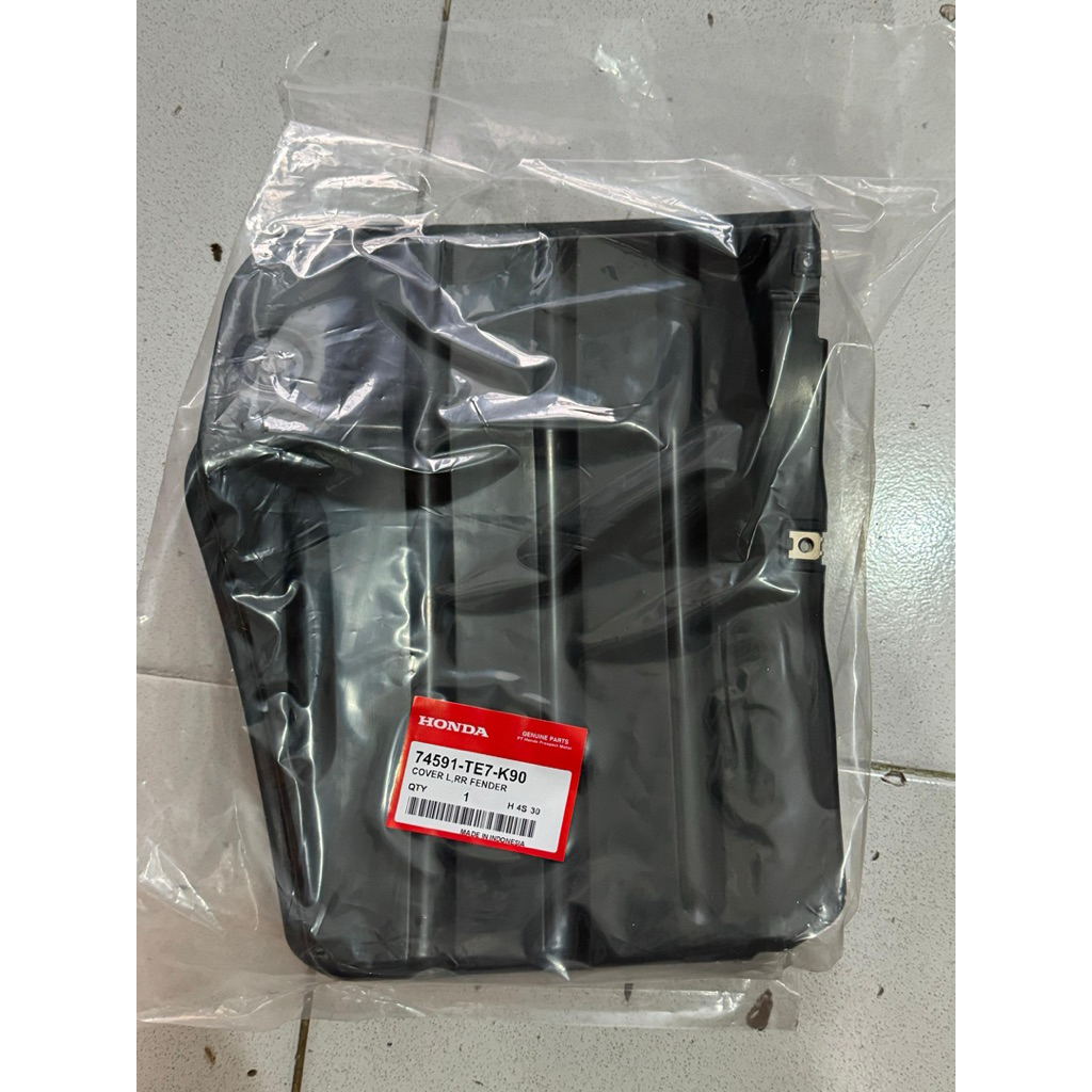 Inner Fender Belakang Mobilio RS Original