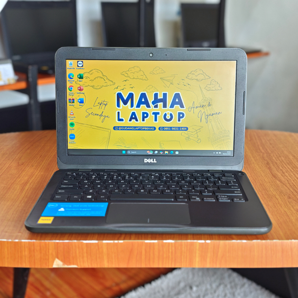 Dell Inspiron 3180 AMD A9 RAM 4GB SSD 256GB