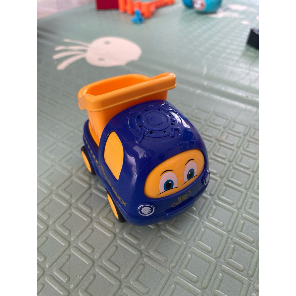 Dump Truck - Preloved