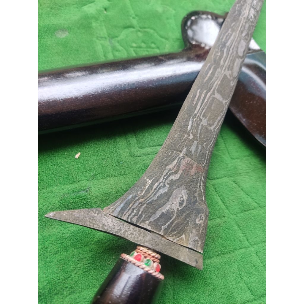 keris tilam pamor melati tumpuk