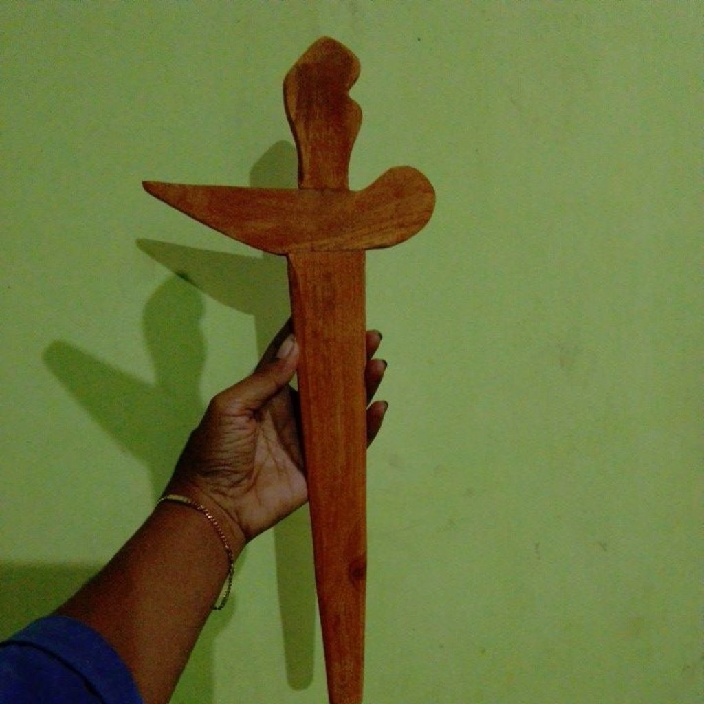 keris pengantin/keris Jawa dari kayu