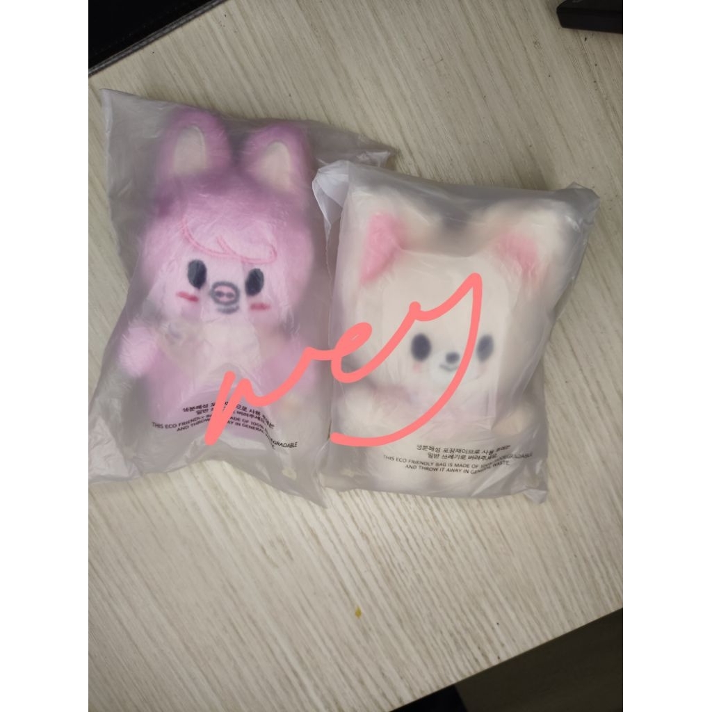 Boneka Rubah & Kelinci Pink (Foxy.IN & Dwaekki)