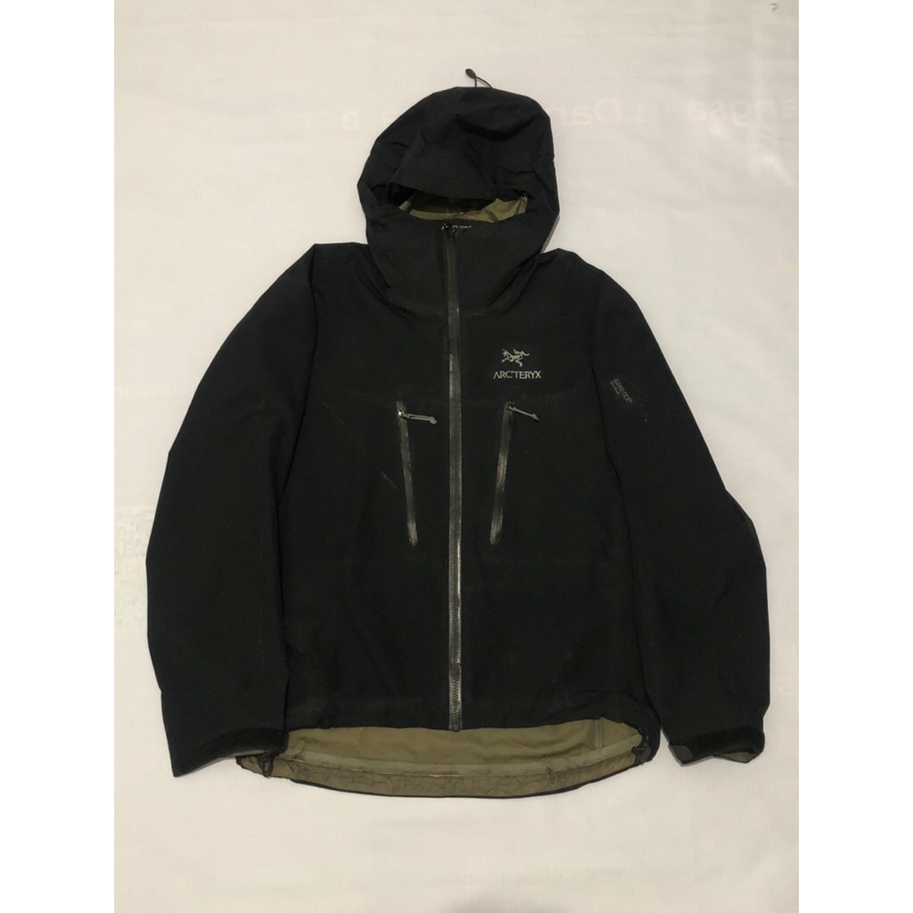 Jaket Outdoor Arcteryx Gorpcore Alpha LT