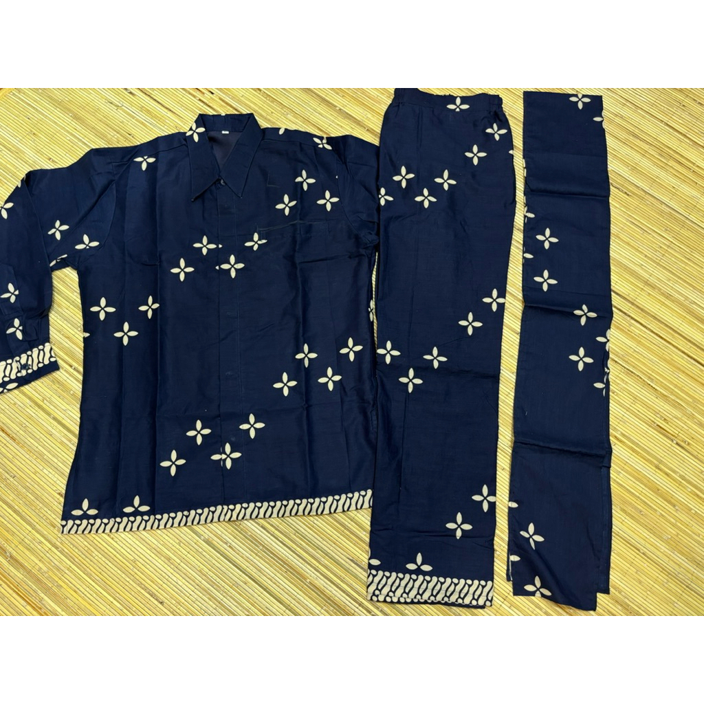 Batik couple. kemeja rok batik. sarimbit batik solo. batik solo. batik kondangan. batik tunangan. ba