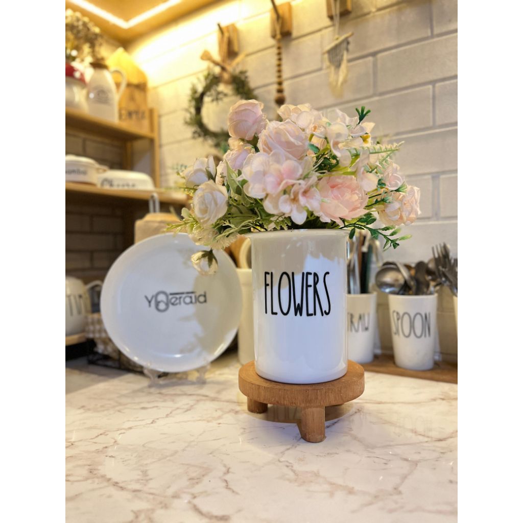 Vas Bunga Keramik Jumbo