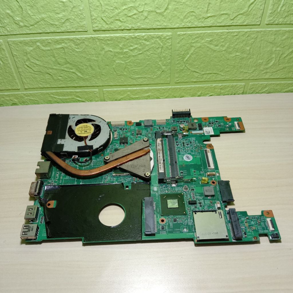 Motherboard Mainboard Mobo Mesin Hidup Laptop Dell Inspiron N4050